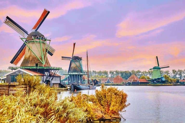 Windmills near Amsterdam Windmills near Amsterdam