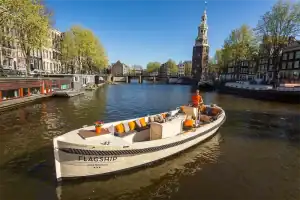 Boat Green Marine on canals near Westerkerk