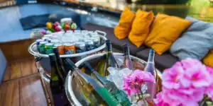 All-inclusive Amsterdam canal cruise with unlimited drinks