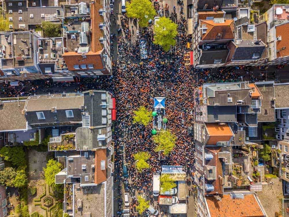 Koningsdag van bovenaf